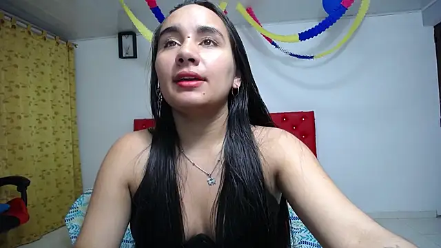 Snapshot of Maylin_horny19 chatting on 06.27.26 Maylin horny19 online show from 06.27.26