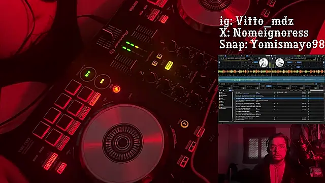 Snapshot of vittote chatting on 02.20.25 vittote online show from 02.20.25