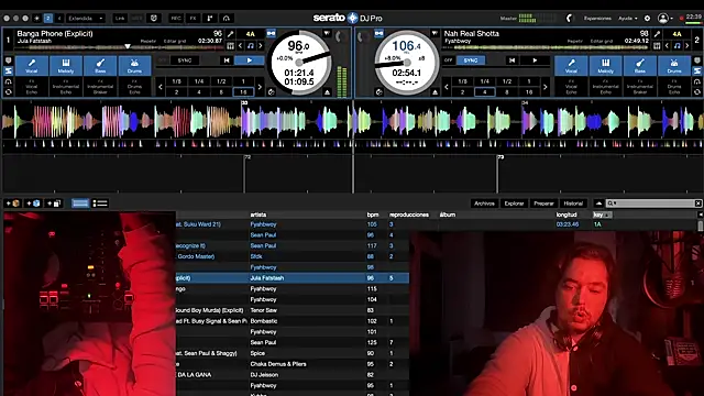 Snapshot of vittote chatting on 02.25.25 vittote online show from 02.25.25
