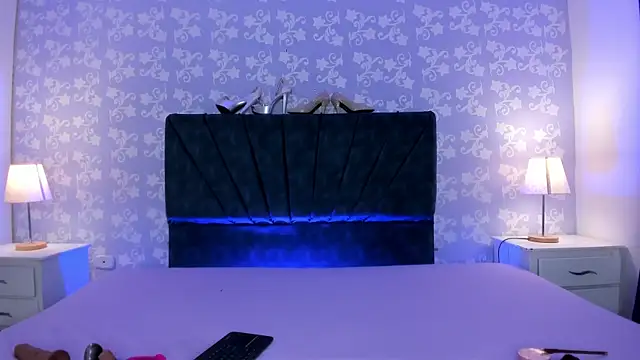 SalomeSimonz online show from 05.05.26