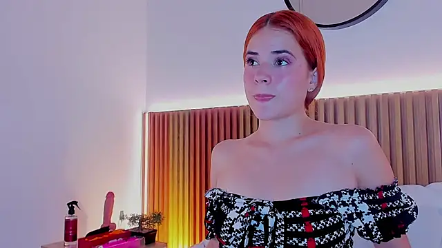 alliss ginger  online show from 03.18.25