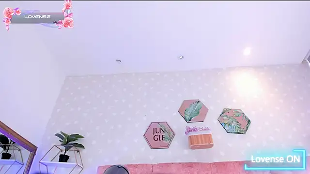 Elise-Leyton online show from 03.19.25