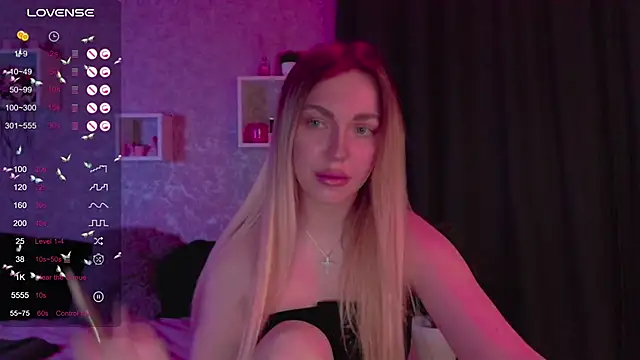 Snapshot of Mika_Rayy chatting on 02.06.25 Mika Rayy online show from 02.06.25