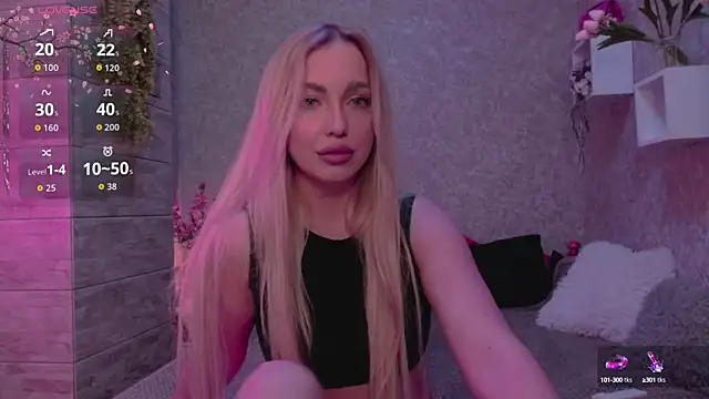 Snapshot of Mika_Rayy chatting on 09.14.25 Mika Rayy online show from 09.14.25