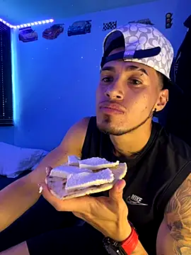 Snapshot of Neymar_jr11-collinss chatting on 09.14.25 Neymar jr11-collinss online show from 09.14.25