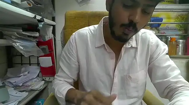 cute modell online show from 02.14.25