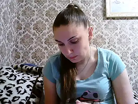 Snapshot of Yuliia30 chatting on 05.21.26 Yuliia30 online show from 05.21.26