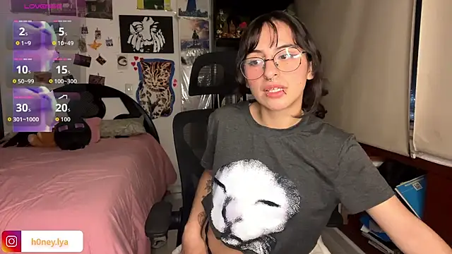 B0nnie H0ney online show from 03.13.26