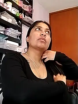 ConyPeralta online show from 02.18.25