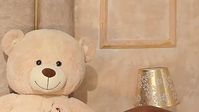 LilaBeily online show from 01.21.25