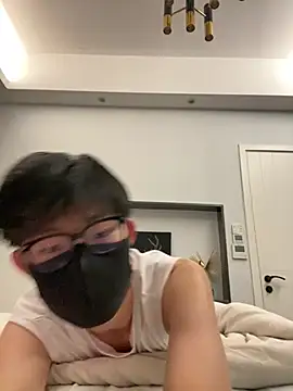 Snapshot of zhsase chatting on 05.16.26 zhsase online show from 05.16.26