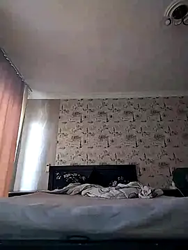 Rosanna Rennie online show from 02.27.25