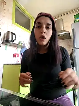 Rosanna Rennie online show from 03.11.25