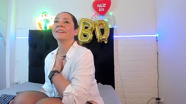 Miiss eva online show from 09.25.25