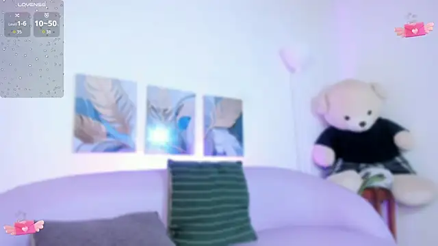 Snapshot of Kathe_slim chatting on 10.04.25 Kathe slim online show from 10.04.25