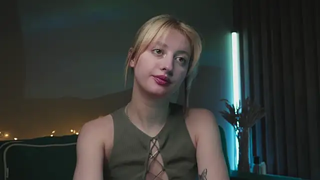 milasmiu online show from 02.18.25