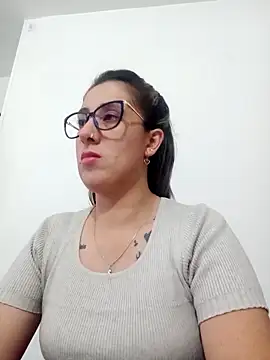 Snapshot of CHARLOTTE_1711 chatting on 02.16.25 CHARLOTTE 1711 online show from 02.16.25