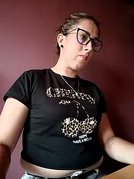 CHARLOTTE 1711 online show from 03.21.26