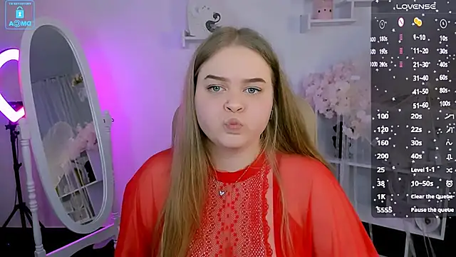 Snapshot of Erica__Alta chatting on 01.29.25 Erica Alta online show from 01.29.25