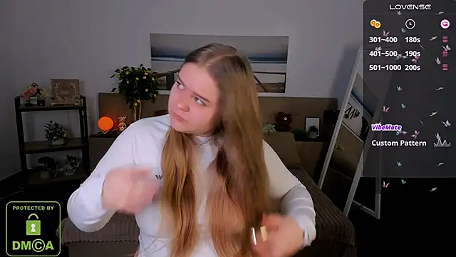 Snapshot of Erica__Alta chatting on 02.04.25 Erica Alta online show from 02.04.25