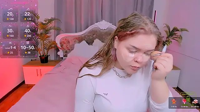 Snapshot of Erica__Alta chatting on 11.25.25 Erica Alta online show from 11.25.25