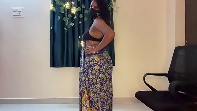 Snapshot of Anu--Telugu chatting on 04.24.26 Anu--Telugu online show from 04.24.26