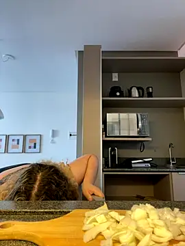 Snapshot of Blessedd99 chatting on 10.14.25 Blessedd99 online show from 10.14.25