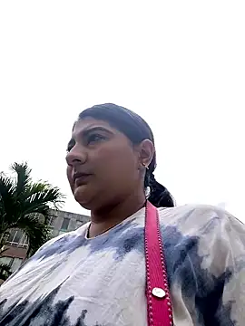 Snapshot of saraa_franco_ chatting on 01.15.26 saraa franco online show from 01.15.26