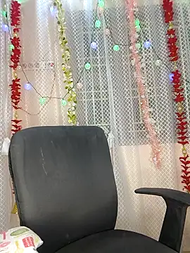 Snapshot of Babbyy_doll chatting on 04.13.26 Babbyy doll online show from 04.13.26