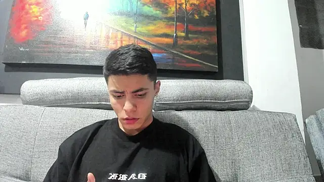 Snapshot of Thomass_conor chatting on 01.14.25 Thomass conor online show from 01.14.25