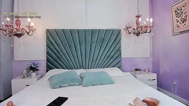 Aitana Hilton  online show from 03.03.25