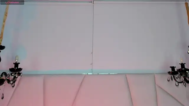 Aitana Hilton  online show from 11.27.25