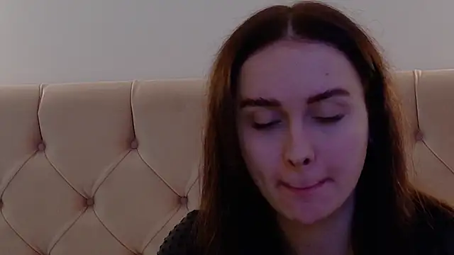 Snapshot of Lilliana_Moon chatting on 01.22.25 Lilliana Moon online show from 01.22.25