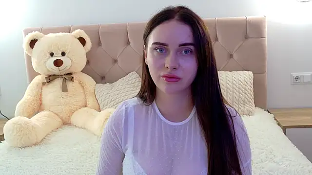 Snapshot of Lilliana_Moon chatting on 09.10.25 Lilliana Moon online show from 09.10.25