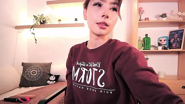 SabrinaSpell  online show from 03.27.26