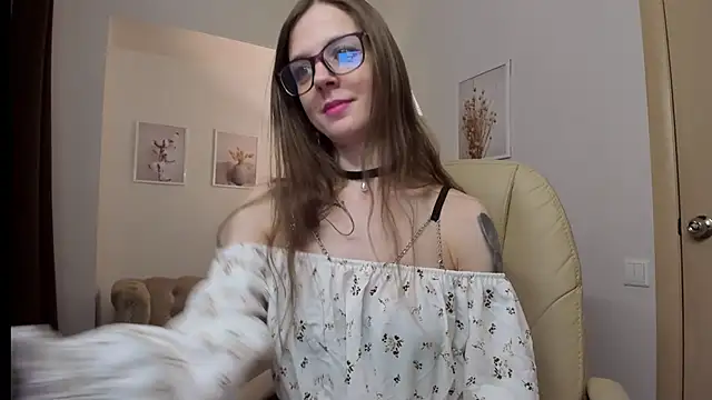 Iriss Miller online show from 01.20.25