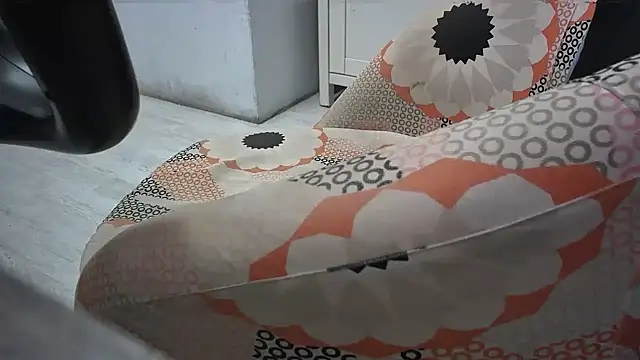 Snapshot of zoltard_1911 chatting on 02.09.25 zoltard 1911 online show from 02.09.25