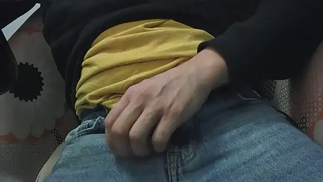 Snapshot of zoltard_1911 chatting on 01.07.26 zoltard 1911 online show from 01.07.26