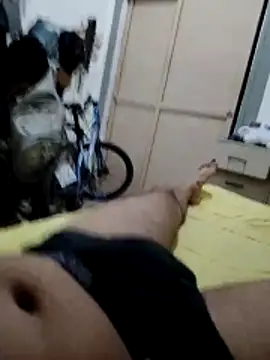 Snapshot of alejo5288 chatting on 02.27.26 alejo5288 online show from 02.27.26