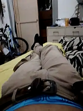 Snapshot of alejo5288 chatting on 03.01.26 alejo5288 online show from 03.01.26