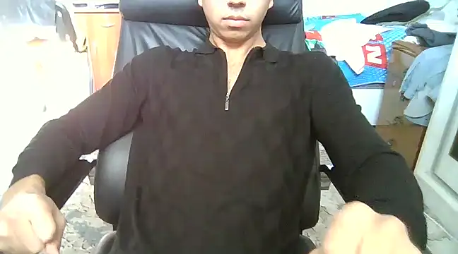 Snapshot of ferik099 chatting on 01.16.25 ferik099 online show from 01.16.25