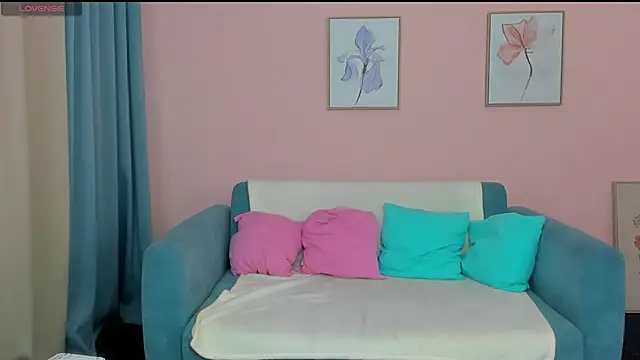 Snapshot of AmeliaLoveee chatting on 01.25.25 AmeliaLoveee online show from 01.25.25