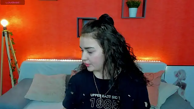 Snapshot of AmeliaLoveee chatting on 01.29.25 AmeliaLoveee online show from 01.29.25