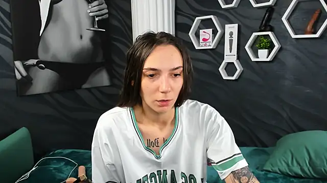 annabishop online show from 01.28.25