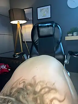 AtheneaRusell online show from 03.20.25