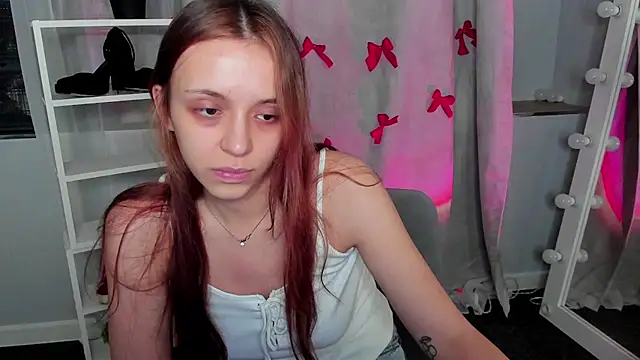 Snapshot of Sahara_Shields chatting on 01.31.25 Sahara Shields online show from 01.31.25