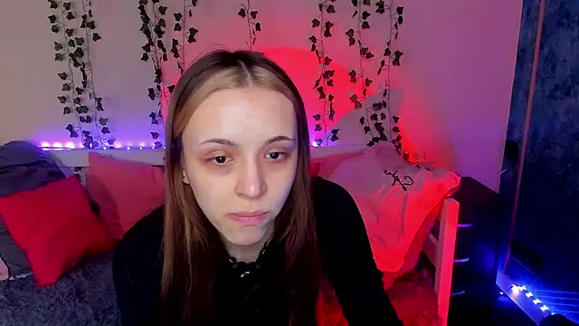 Snapshot of Sahara_Shields chatting on 02.27.25 Sahara Shields online show from 02.27.25