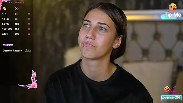 Snapshot of KeylaBlair chatting on 09.17.25 KeylaBlair online show from 09.17.25