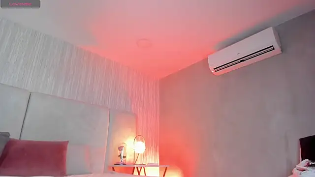 Stefanyduque1 online show from 01.17.25