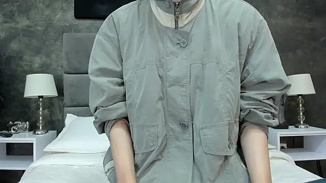 bruce hans online show from 10.15.25